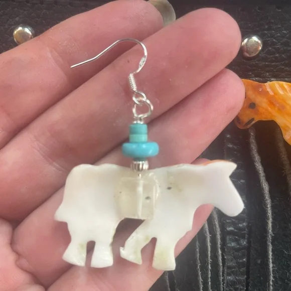 Orange Spiny Oyster Shell Horse Earrings with Turquoise & Navajo silver Pearl - Picture 3 of 5